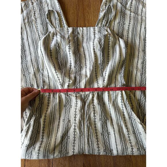Old Navy Aztec Patterned Black & White Jumpsuit Size XS - Picture 4 of 7